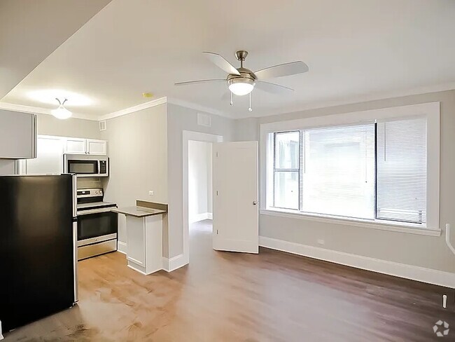 Building Photo - 827 W Lakeside Pl Unit 704 Rental