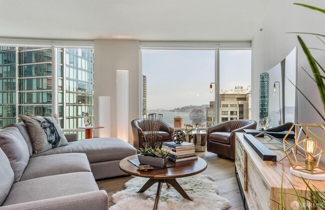 Photo - 401 Harrison St