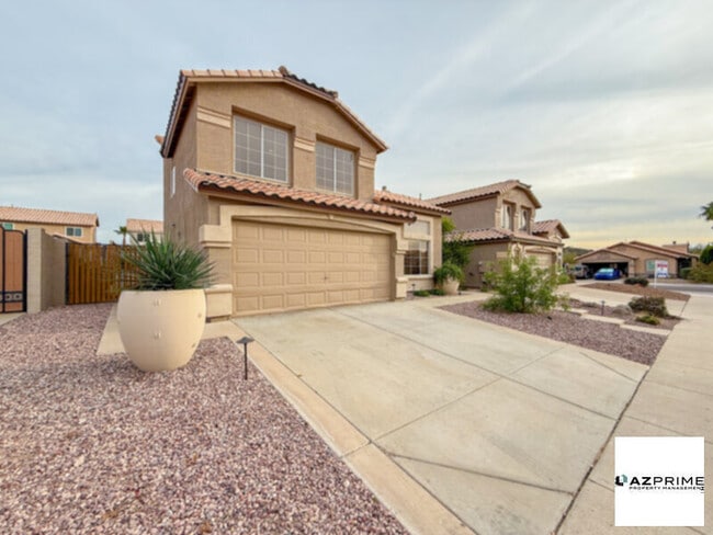 Building Photo - Exceptional 3/3 Phoenix Home with Pool!