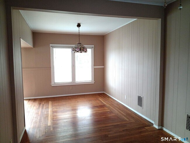 Photo - 103 Hillside Ave