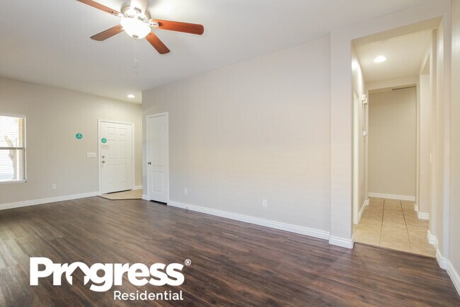 Photo - 13758 W Port Royale Ln