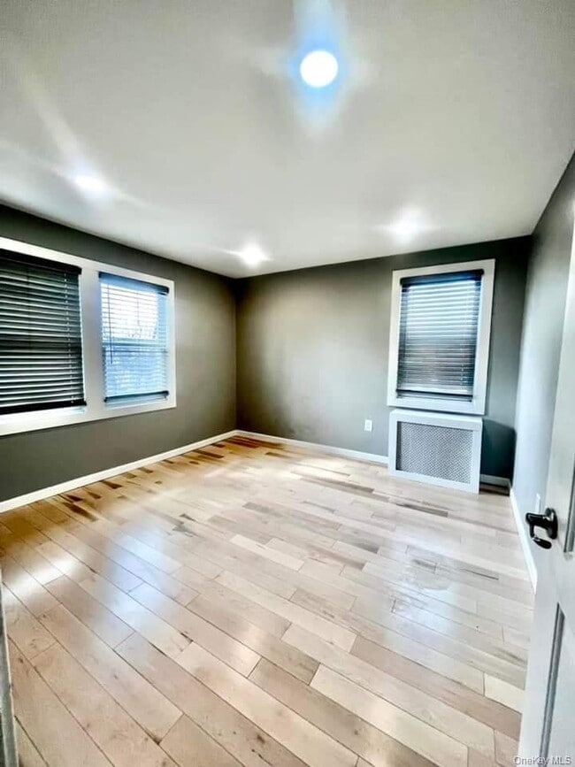 Photo - 118 Sheridan Ave