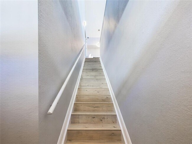 Photo - 5521 Rosehill Rd Unit 203