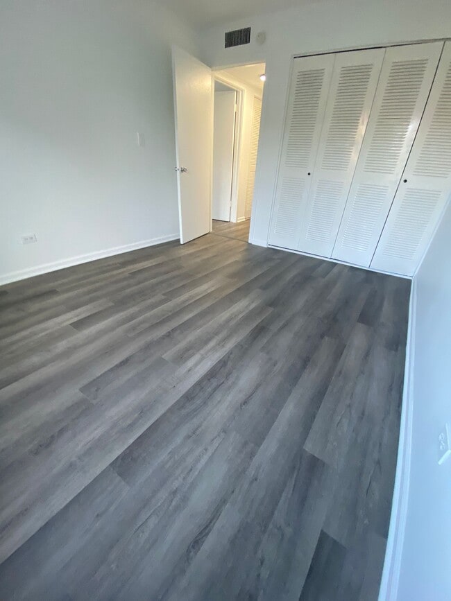 Photo - 1919 Prairie Sq Unit 123