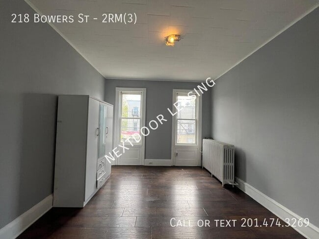 Photo - 218 Bowers St Unidad 2RM(3)