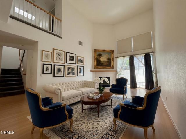 Photo - 1066 Sheffield Pl
