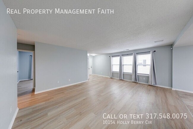 Photo - 10154 Holly Berry Cir