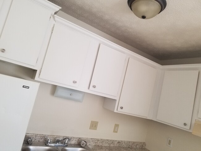 Photo - 184 E Market St Unit 128