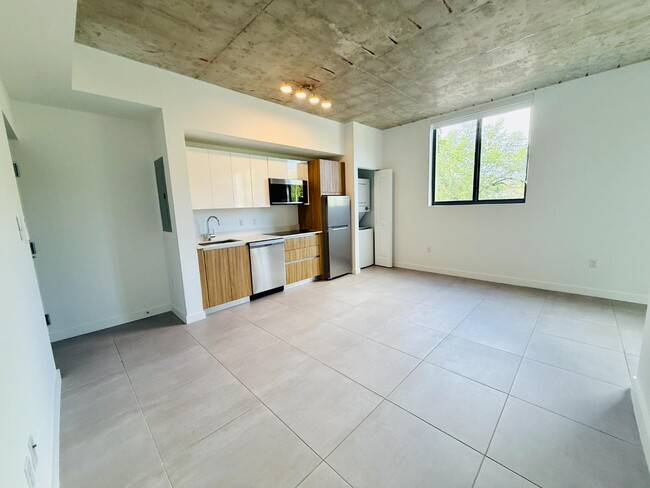 Photo - 1159 NW 8 AVE