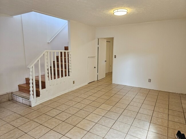 Photo - Spacious 3-Beds, 2-Bath Apartment. Back unit Unit B
