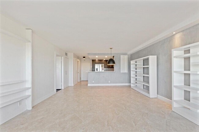 Photo - 340 Sunset Dr