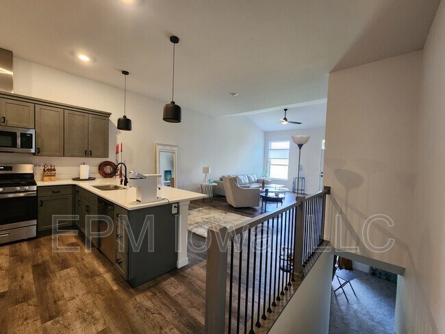 Photo - 114 Dogwood Ln