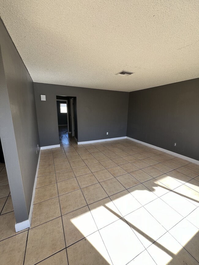 Living room - 4434 N 53rd Ln Apartments Unit 4