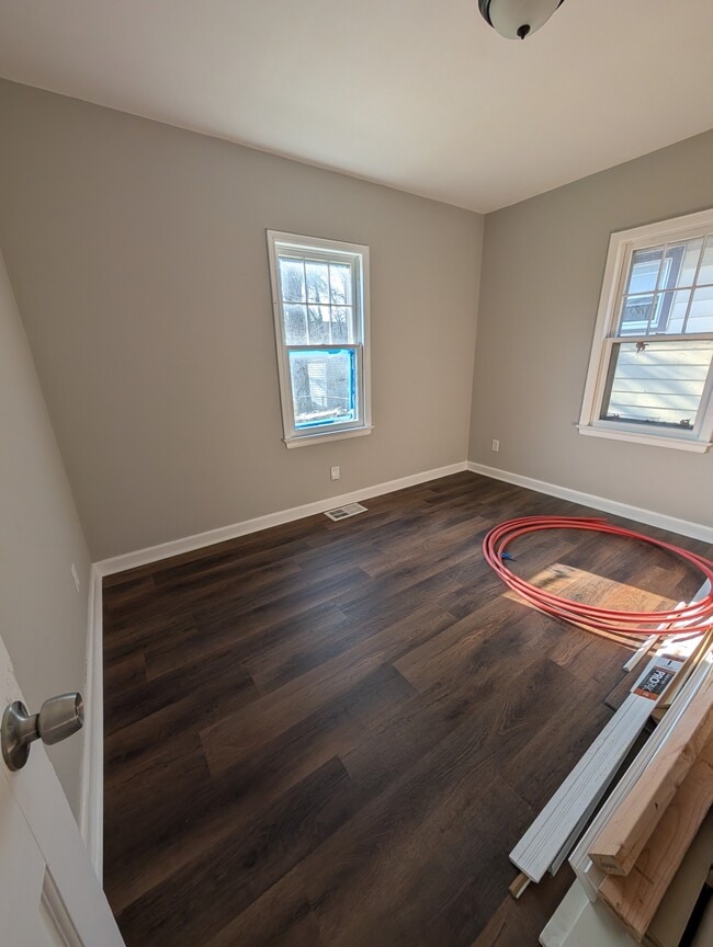 Photo - 2077 SW Lane St