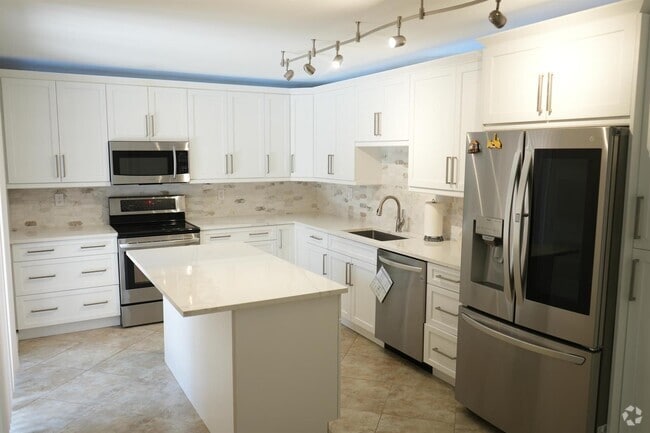Building Photo - 627 Buttonwood Ln Rental