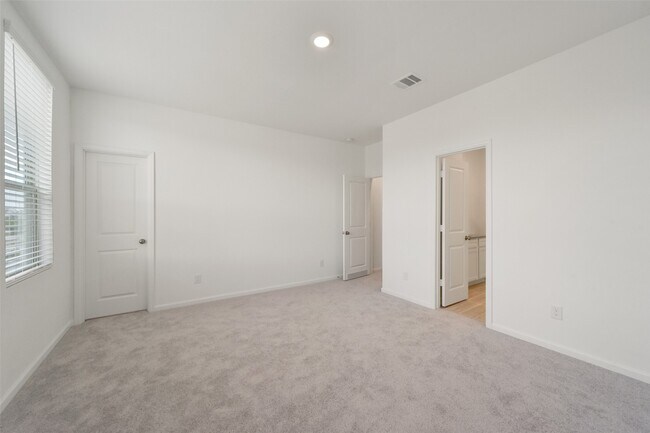 Photo - 5603 Foggy Vine Ct