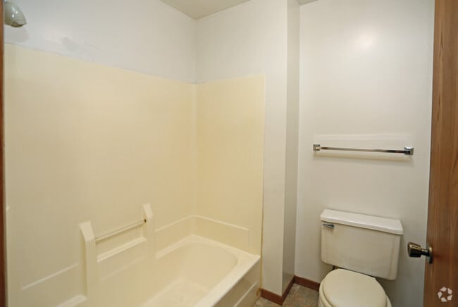 Bathroom - 3RD ST APARTMENTS