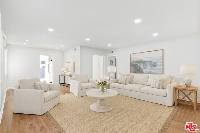 Photo - 1907 Selby Ave Unit 2