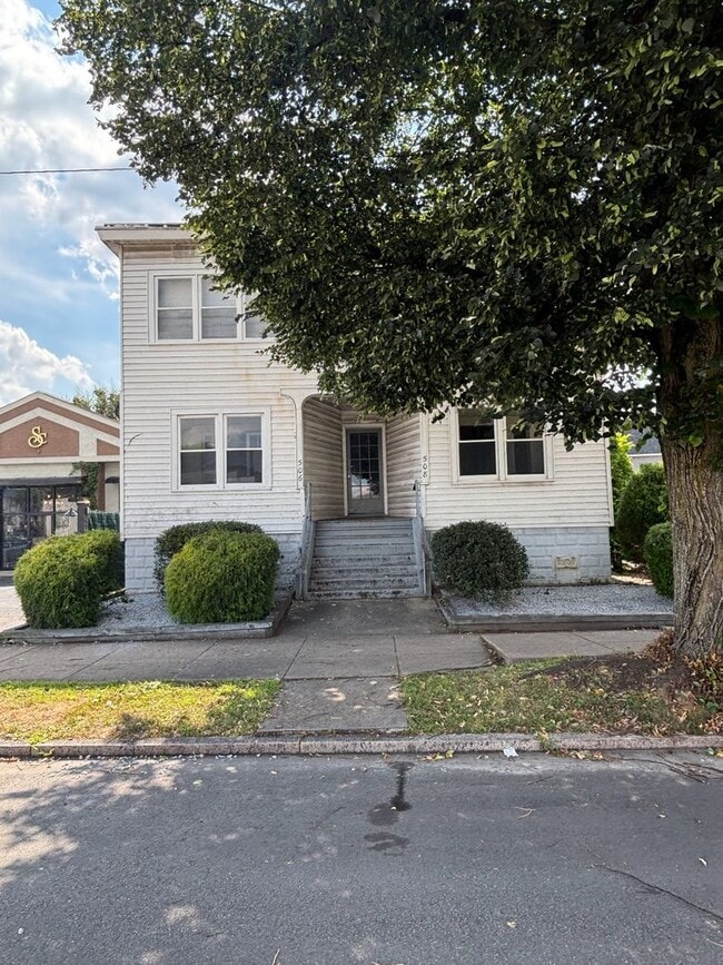 Photo - ?No Security Deposit?2 bedroom available in Kingston! Unit 508 1st Fl