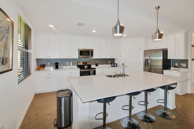 Photo - 10792 Tarflower Dr Unit Tarflower Dr, 10972 #102