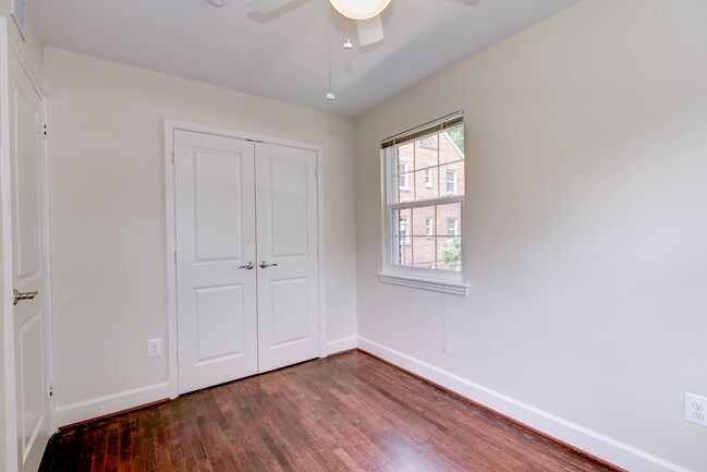 Photo - The Gardens at Del Ray II