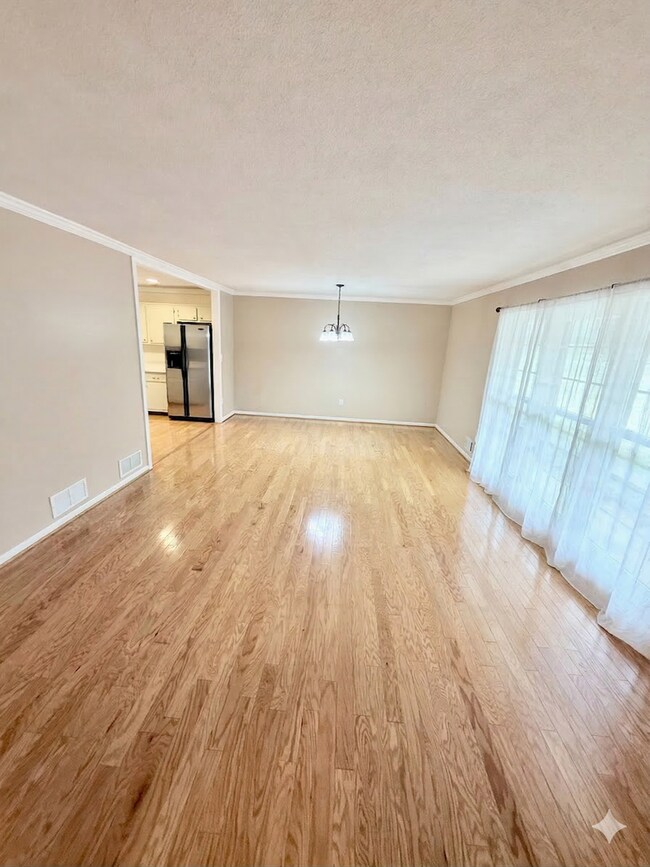 Photo - Charming & Convenient Athens Home – Prime Location with Modern Comforts