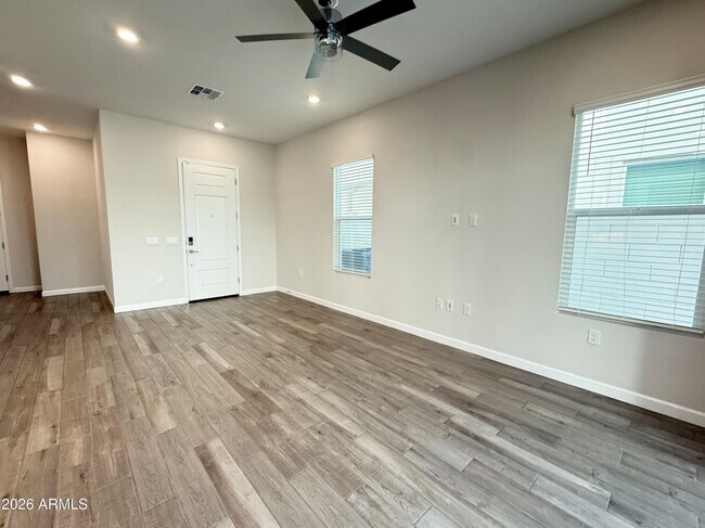 Photo - 17050 N 50th Pl