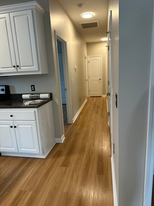 Photo - 104 Hooks Glenn Dr