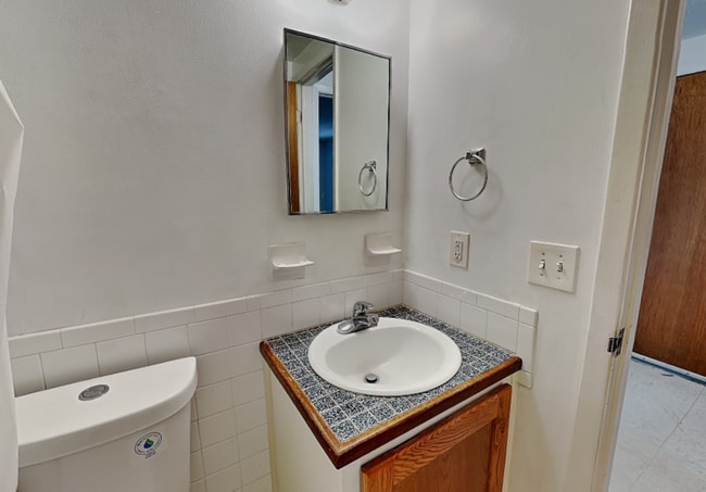 Photo - 9610 N 12th St