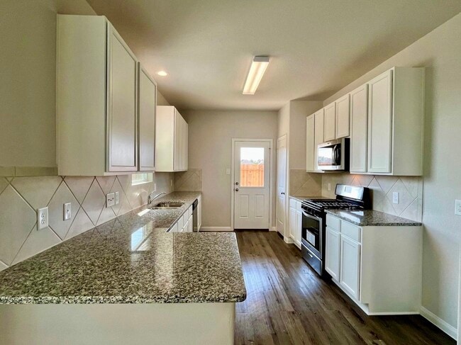 Building Photo - 4814 Blue Jacaranda Wy Rental