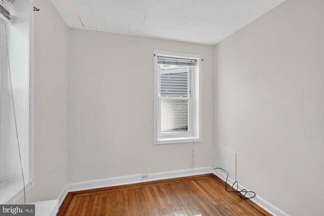 Photo - 2343 E Huntingdon St