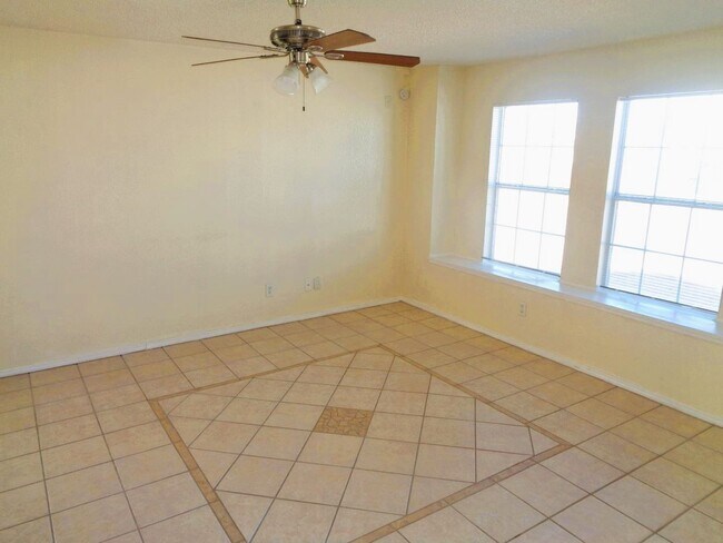 Photo - Adorable Single Level Eastside Home With Evaporative Air Located In Quiet Neighborhood