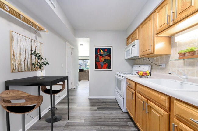 Photo - 9620 Bianco Terrace Unit B