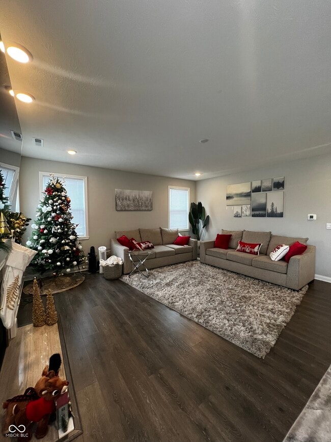 Photo - 7329 Doyal Dr