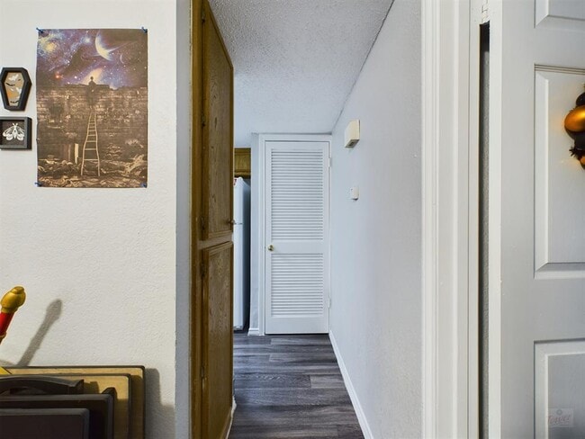 Photo - 706 W 22nd St Unit 101