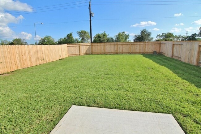 Photo - 5926 Dawn Misty Ln