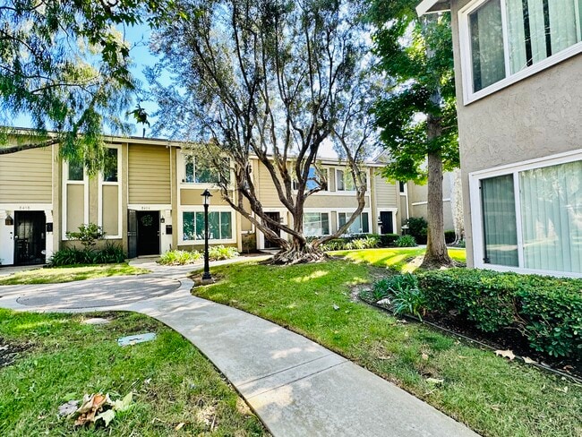 8452 El Arroyo Dr Unit 32