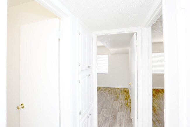2BR, 1BA - LINEN CLOSET