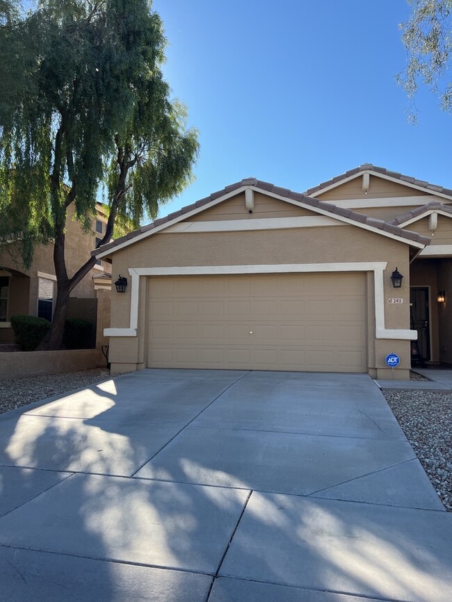 House in North Phoenix! JOIN THE WAITLIST! - House in North Phoenix! JOIN THE WAITLIST!