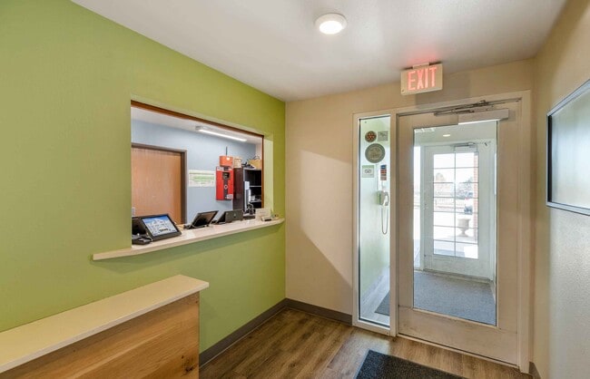 Furnished Studio-Loveland