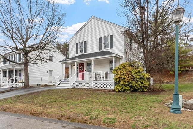 Photo - 29 Lamplighter Ln