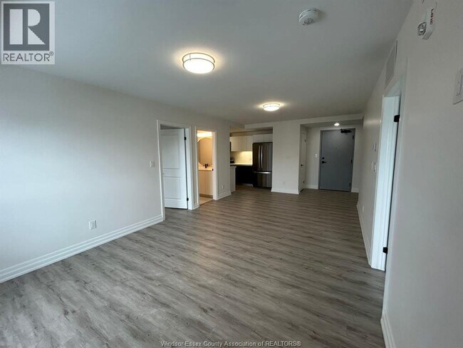 Photo - 3320 Stella Crescent Unit 613