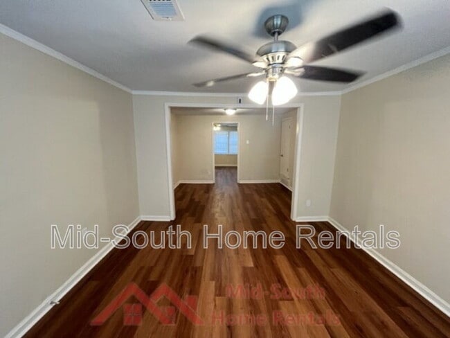 Photo - 858 Eyers Rd