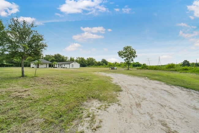 Photo - 22405 Beckendorff Rd