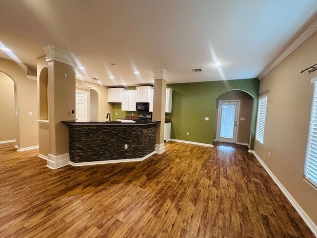 Photo - 6017 Tapestry Dr