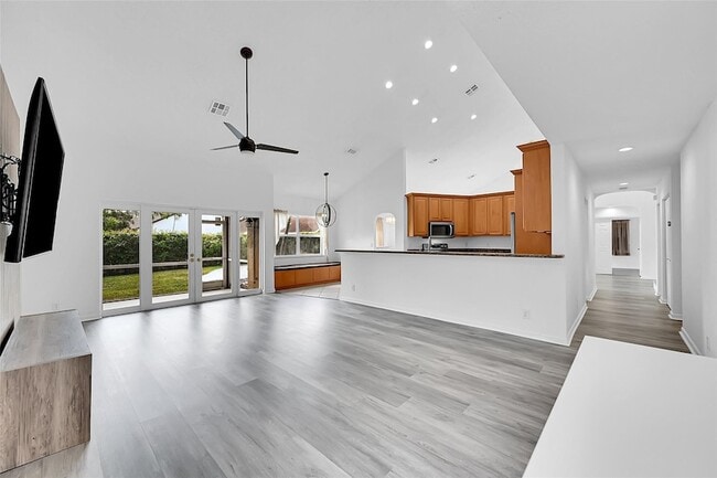 Photo - 4414 NW 52nd St