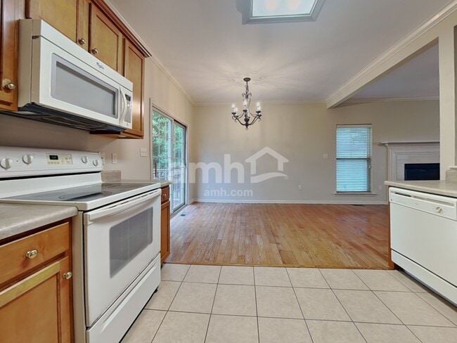 Photo - 1523 Bailey Park Ln