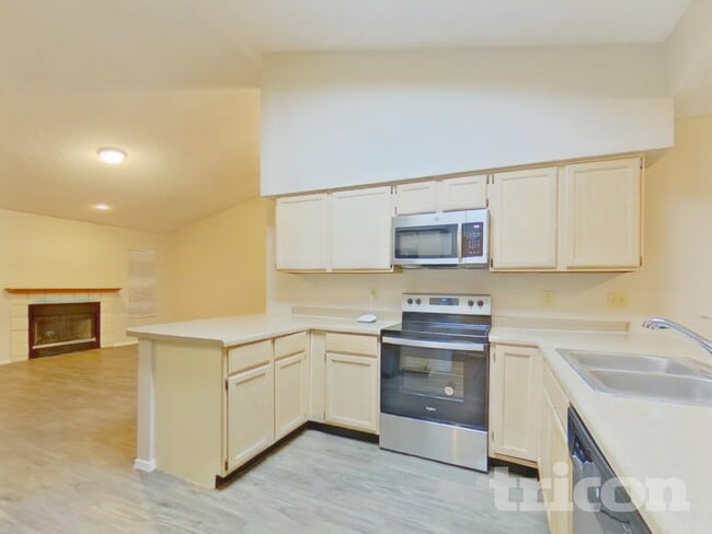 Photo - 1313 N Avoca