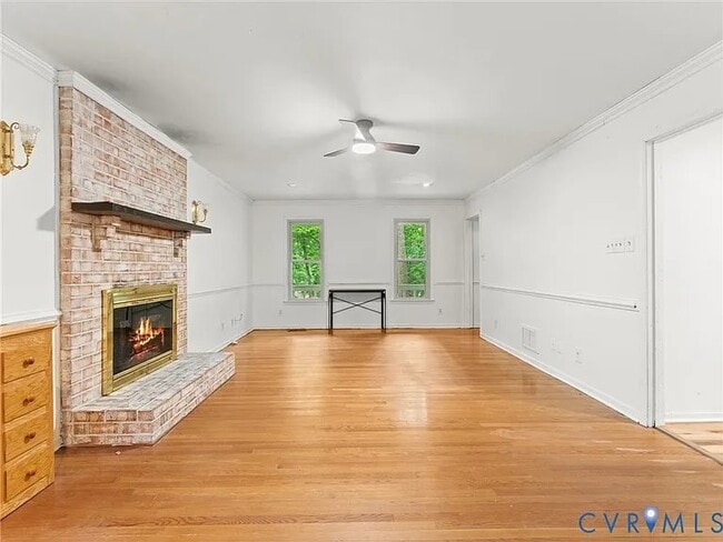 Photo - 720 Dove Path Ln