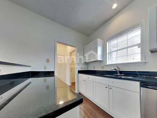 Photo - 821 Rain Dance Way